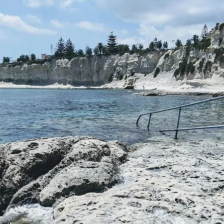 Silia's Maisonette Marsaskala