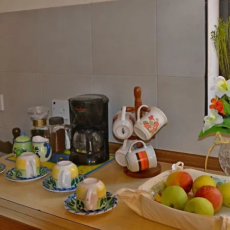 Silia's Maisonette Alloggio in famiglia Marsaskala