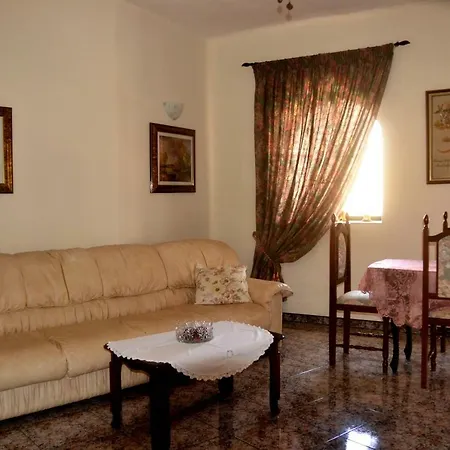 Alloggio in famiglia Silia's Maisonette Marsaskala