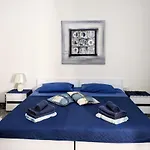 Silia's Maisonette