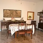 Silia's Maisonette