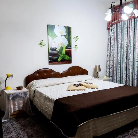 Silia's Maisonette مارساسكالا