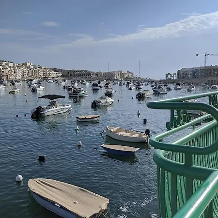 Silia's Maisonette Marsaskala