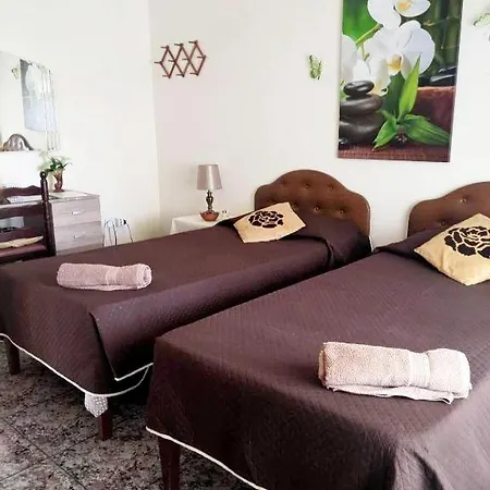 Quarto em Acomodações Particulares Silia's Maisonette *