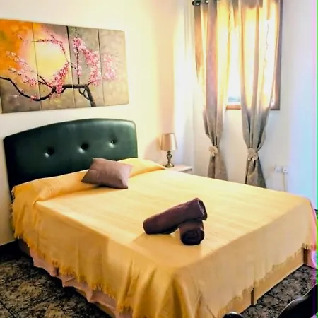 Silia's Maisonette Marsaskala