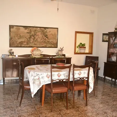Silia's Maisonette
