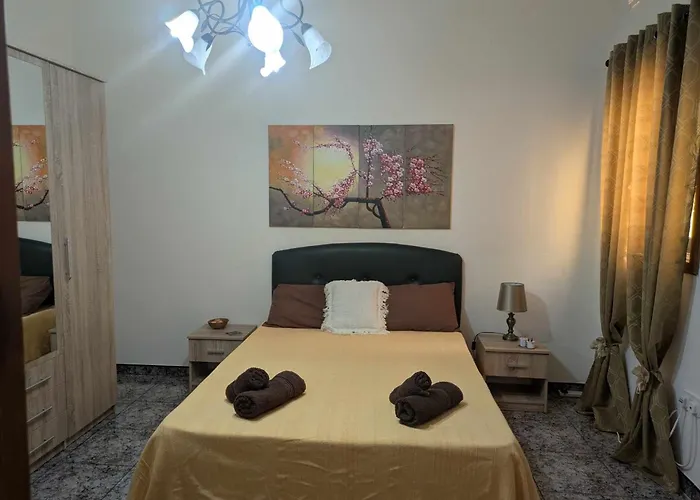 Silia's Maisonette Marsaskala